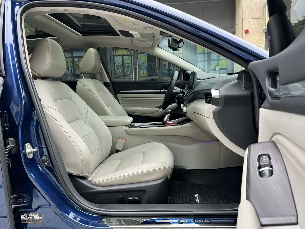 Teana 2019 2.0L XL Upper Smart Travel Edition купить на сайте DeffCars