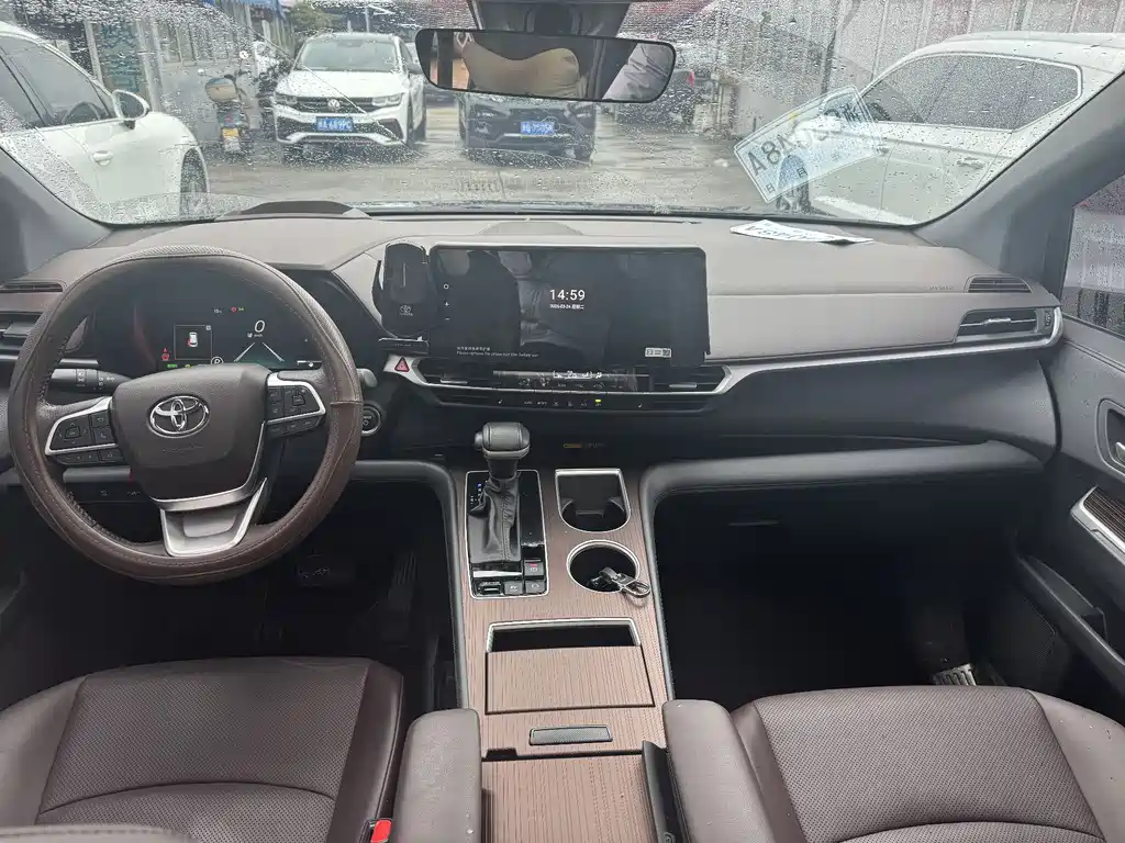 Grevia 2024 2.5L hybrid premium PLUS four-wheel drive version купить на сайте DeffCars