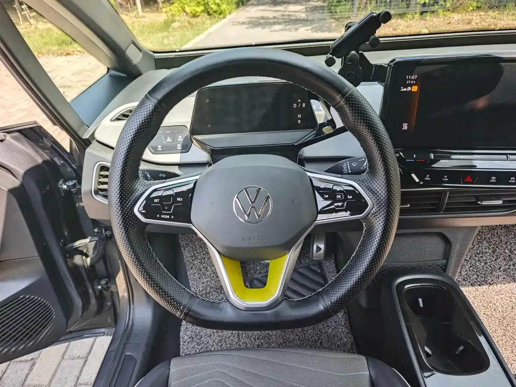 Volkswagen ID.3 2022 Pure pure version купить на сайте DeffCars