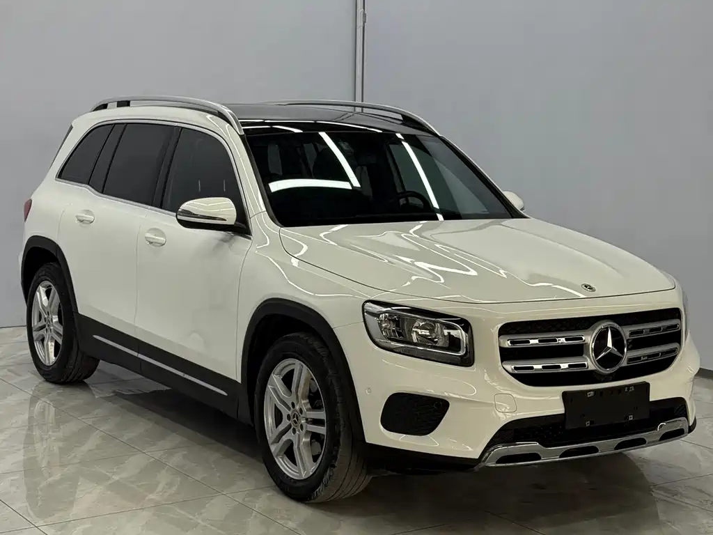 Mercedes-Benz GLB 2022 facelift GLB 180 dynamic купить на сайте DeffCars
