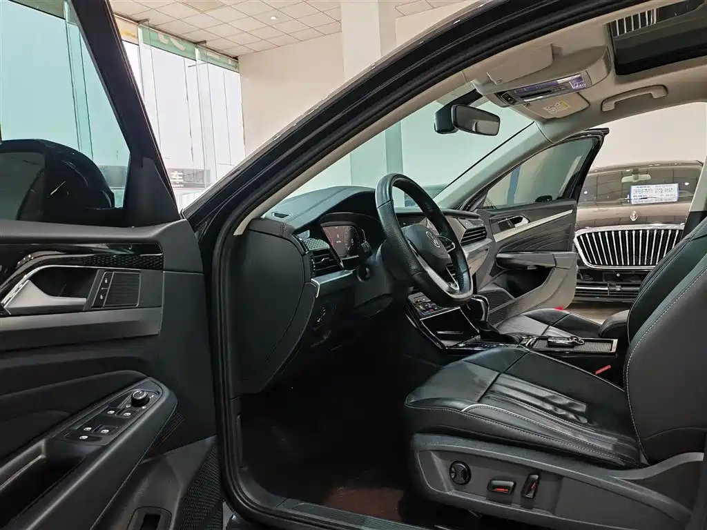 Passat 2023 facelift 330TSI Star Elite Edition купить на сайте DeffCars