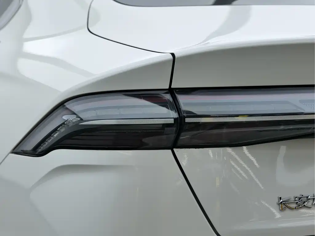 Lincoln Z 2022 facelift iCool exclusive edition купить на сайте DeffCars