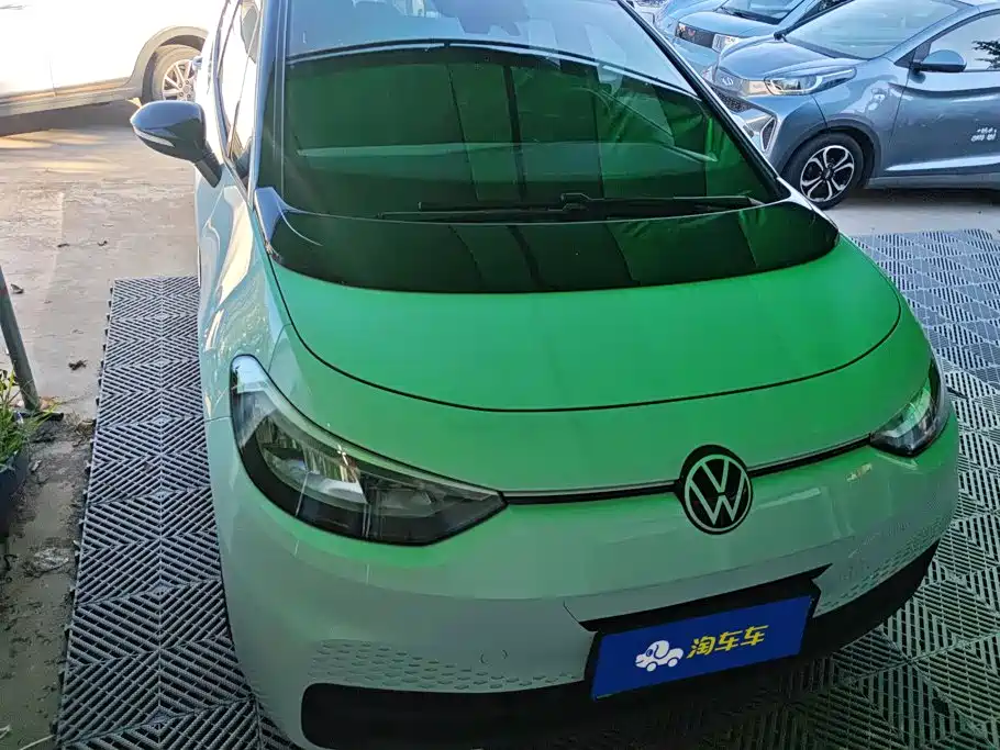 Volkswagen ID.3 2023 Pure Intelligent Edition купить на сайте DeffCars