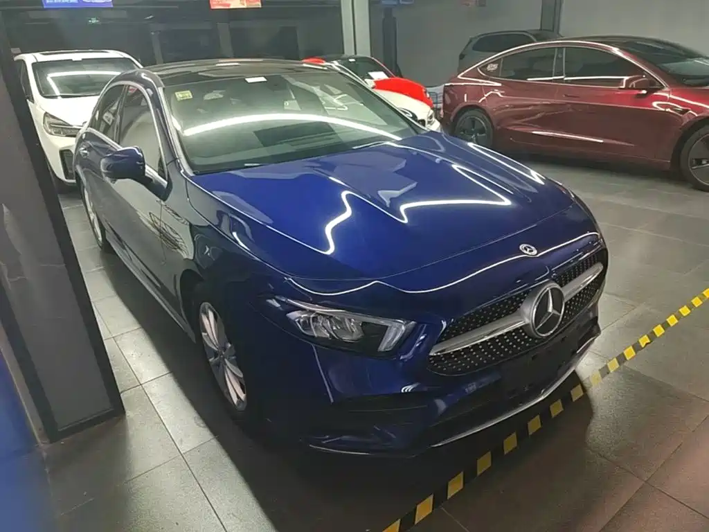 Mercedes-Benz A-Class 2021 A 200 L Sports Sedan Dynamic Type купить на сайте DeffCars