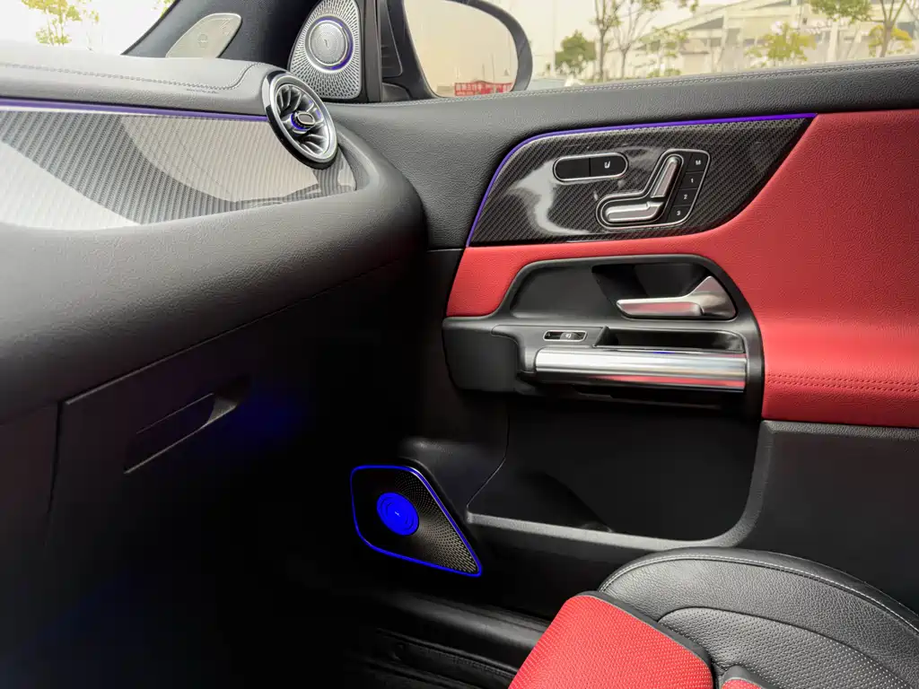 Mercedes-Benz GLA AMG 2021 AMG GLA 45 4MATIC+ купить на сайте DeffCars