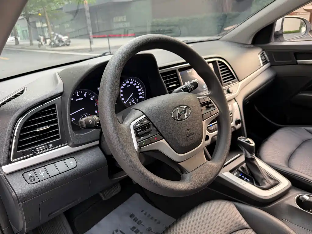 Lingdong 2016 1.6L automatic smart · elite type купить на сайте DeffCars
