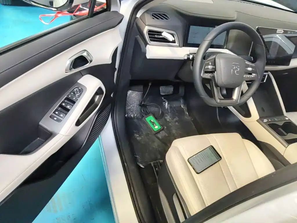 Yuan UP 2025 Smart Driving Edition 401KM Vitality Edition купить на сайте DeffCars