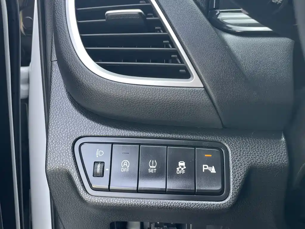 Sethus 2023 1.4T DCT Premium Luxury Edition купить на сайте DeffCars