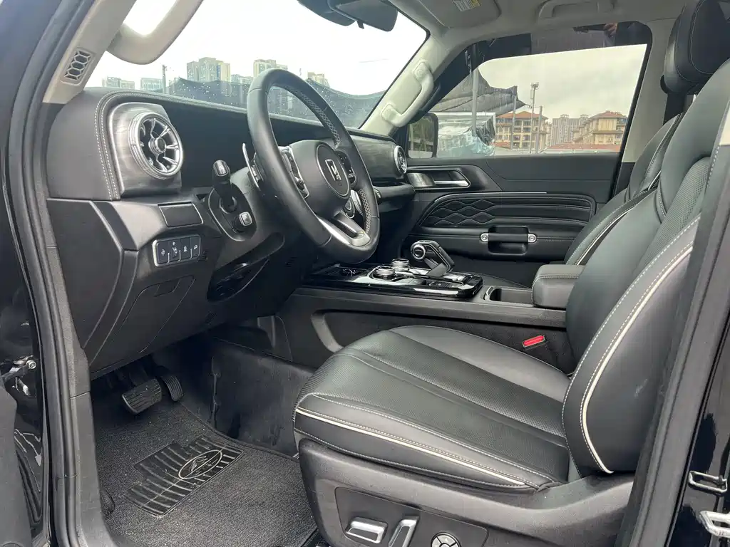 Tank 300 2021 Cross Country 2.0T Conqueror купить на сайте DeffCars