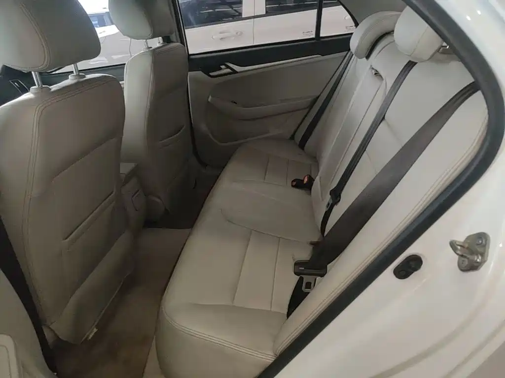 Yuanjing 2015 1.5L manual happiness type купить на сайте DeffCars
