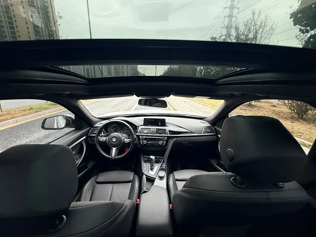 BMW 3 Series GT 2019 320i M Sports Package купить на сайте DeffCars