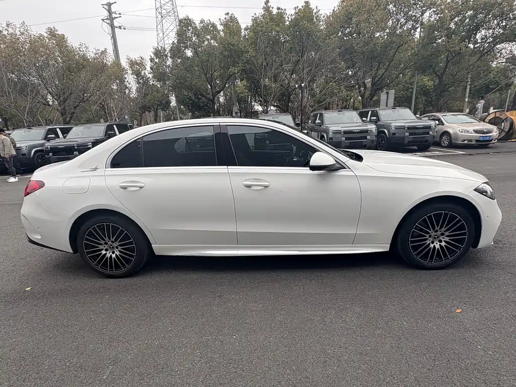 Mercedes-Benz C-Class 2022 C 200 L Sports Edition купить на сайте DeffCars