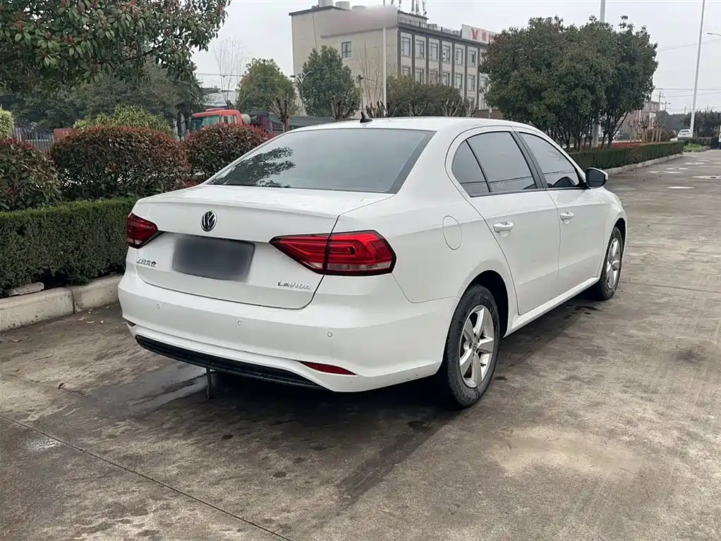 Lavida 2019 Lavida Qihang 1.5L Manual Fashion Edition National VI купить на сайте DeffCars