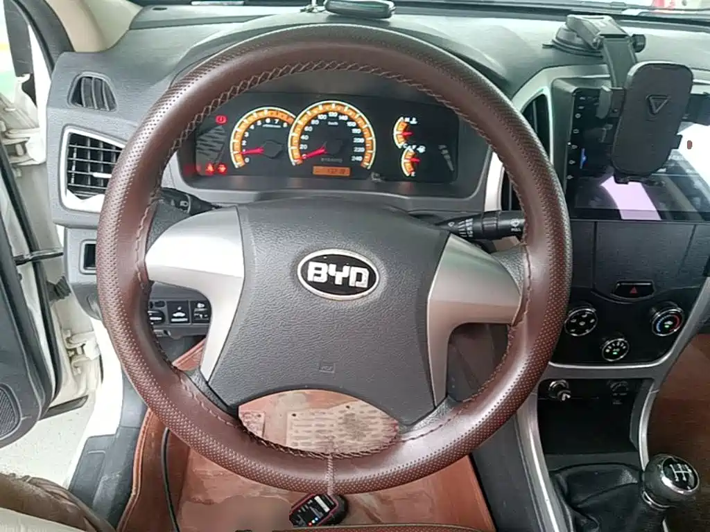 BYD F3 2015 Energy Saving Edition 1.5L Manual Comfort купить на сайте DeffCars