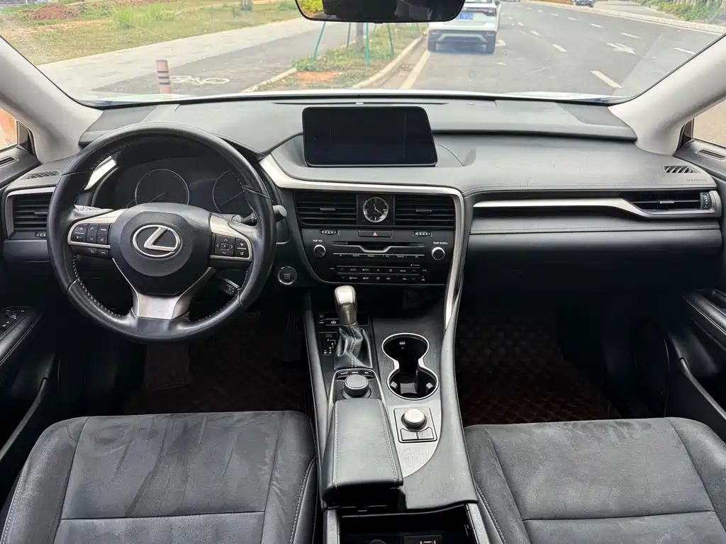 Lexus RX 2016 300 2WD Elite Edition National V купить на сайте DeffCars