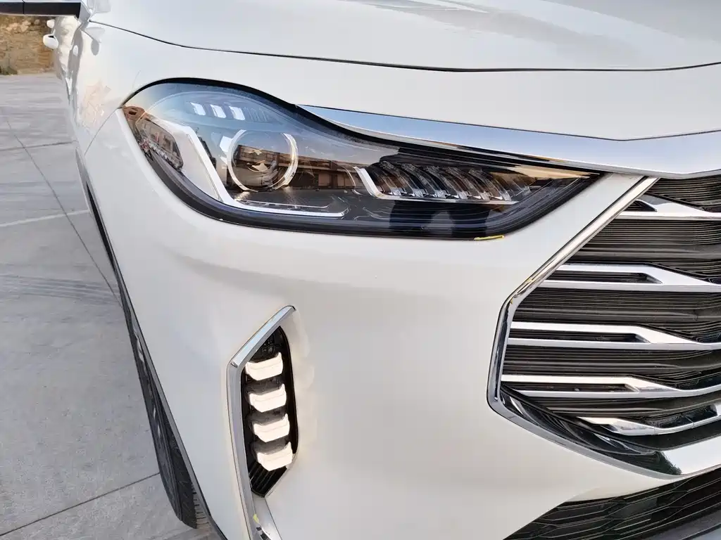 Jietu X70 PLUS 2021 facelift 1.6T DCT ground 7 seats купить на сайте DeffCars