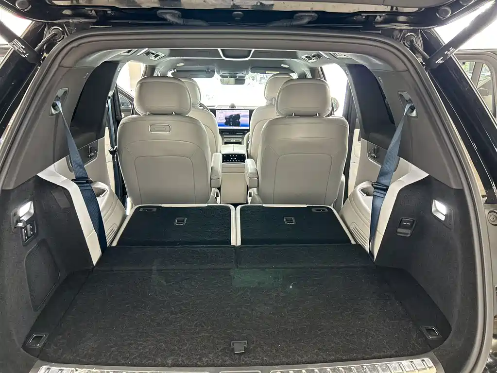 Wenjie M9 2024 extended range Ultra version 42kWh 6-seater version купить на сайте DeffCars