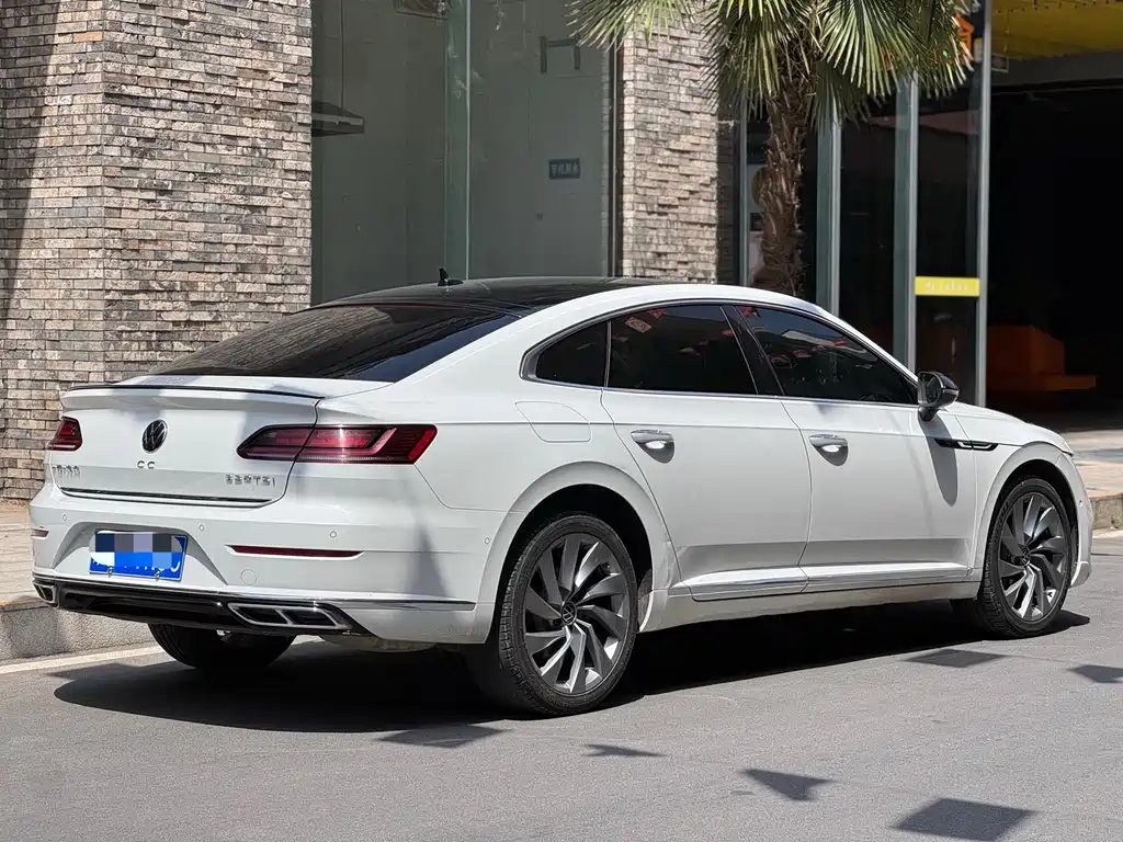 FAW-Volkswagen CC 2021 380TSI eye-catching version купить на сайте DeffCars