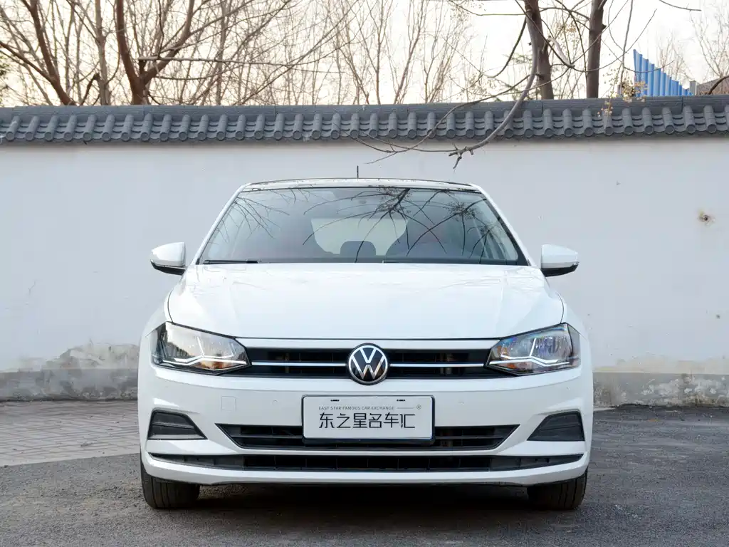 Polo 2021 Plus 1.5L Automatic Panoramic Enjoyment Edition купить на сайте DeffCars