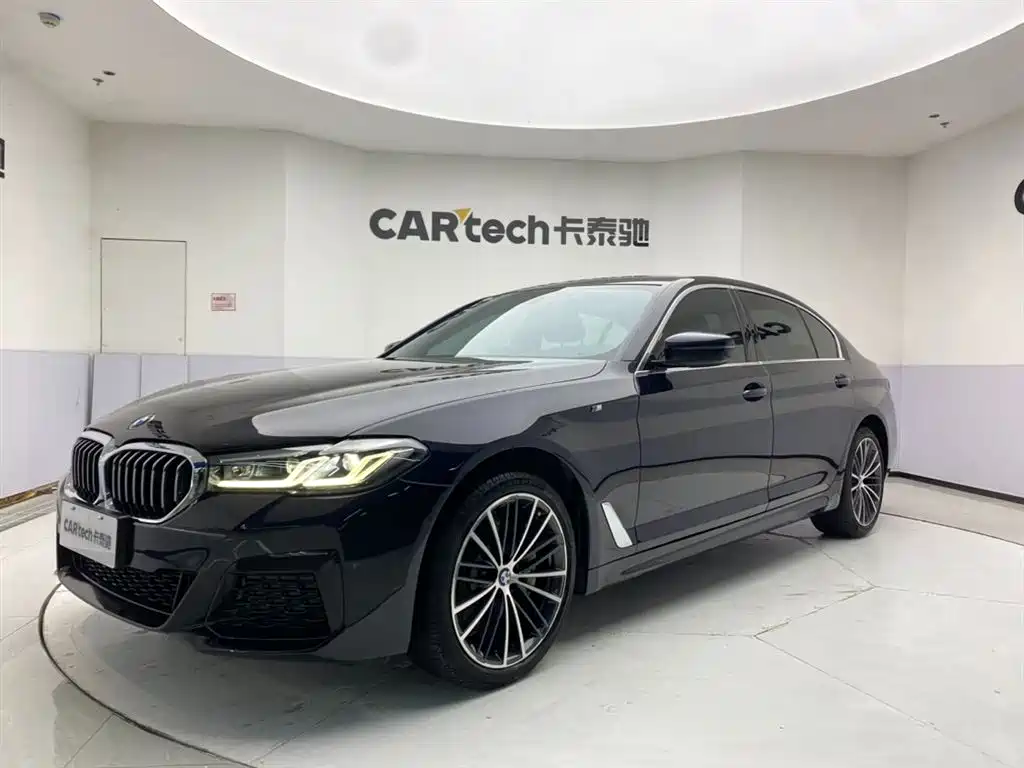 BMW 5 Series 2022 facelift 530Li leading M sports package купить на сайте DeffCars