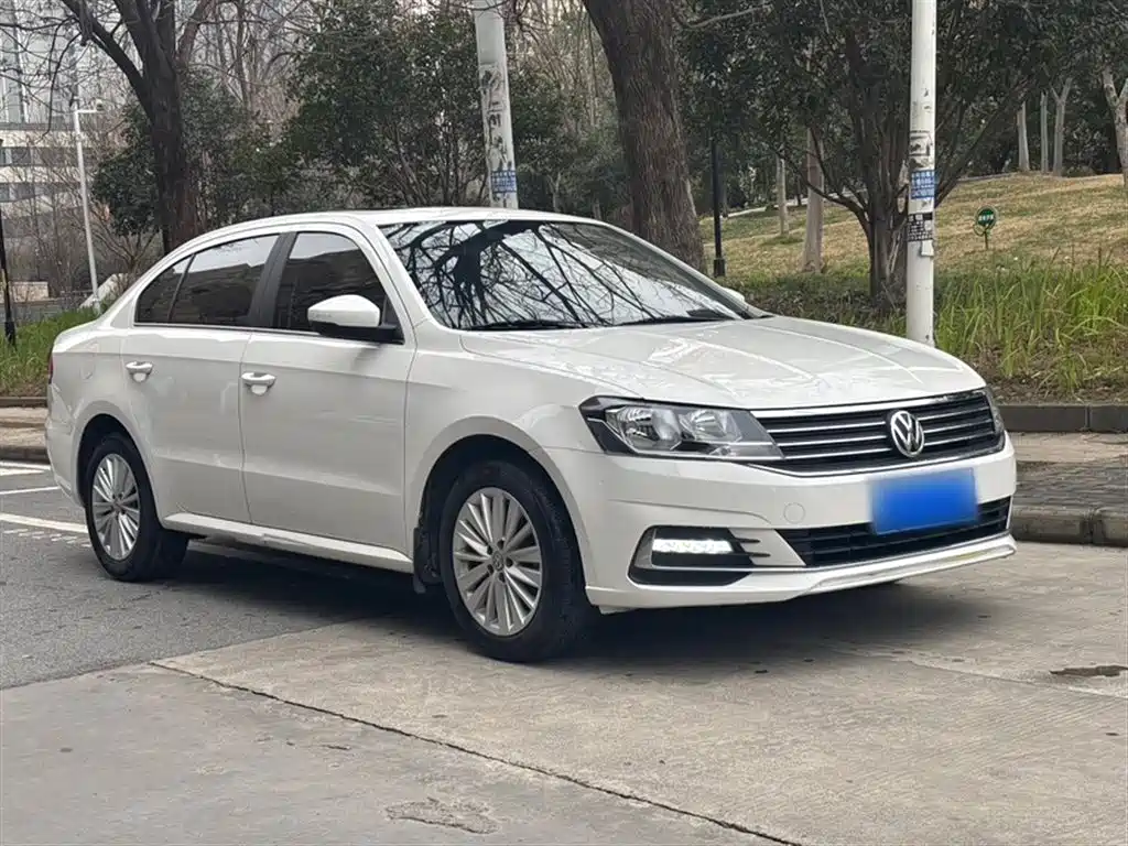 Lavida 2019 Lavida Qihang 1.5L Automatic Comfort Edition National VI купить на сайте DeffCars