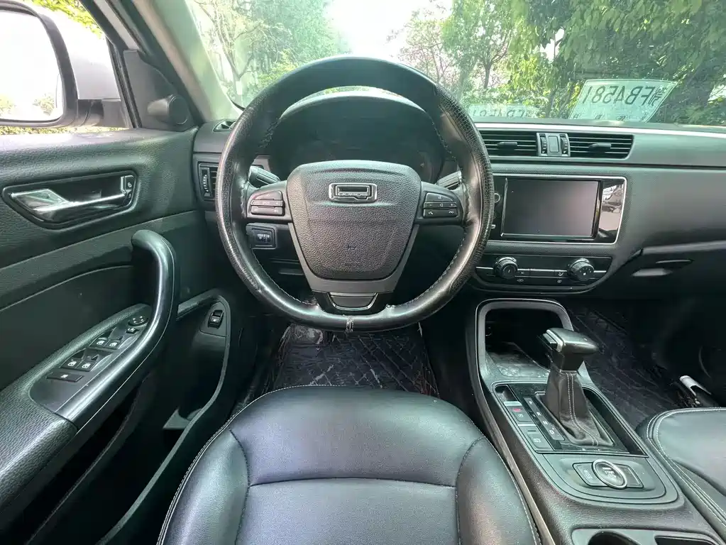Qoros 5 2018 facelift 1.6T automatic leading model купить на сайте DeffCars