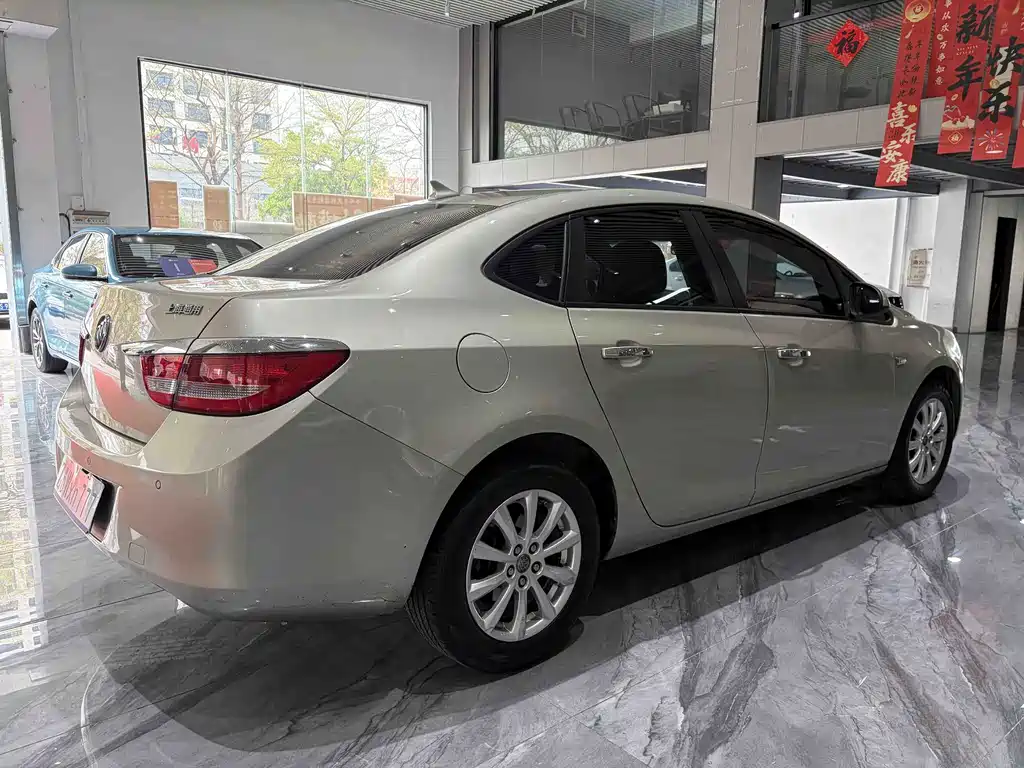 Excelle GT 2013 1.6L automatic fashion version купить на сайте DeffCars