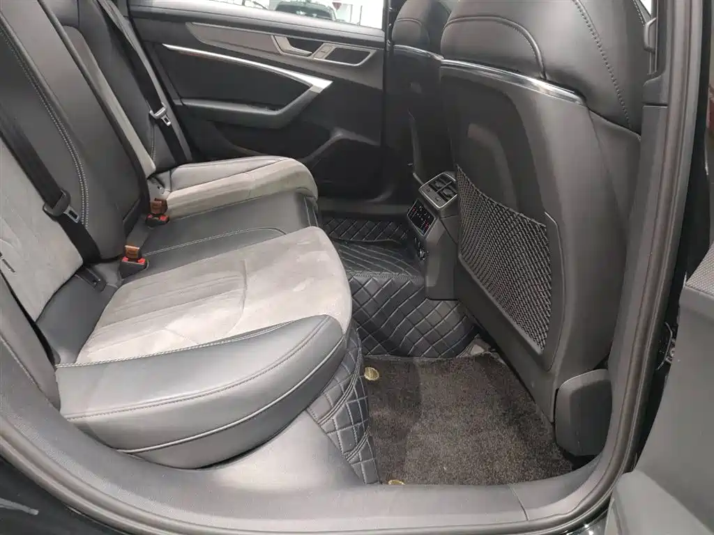 Audi A6L 2023 facelift 45 TFSI premium dynamic model купить на сайте DeffCars