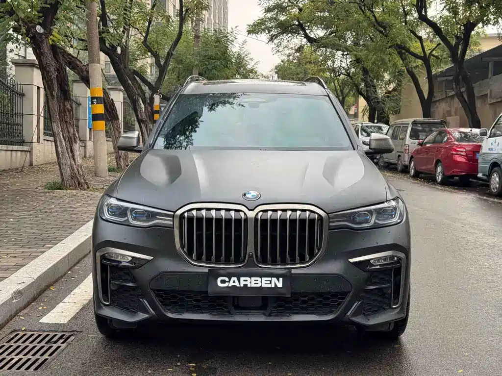 BMW X7 2021 xDrive M50i купить на сайте DeffCars