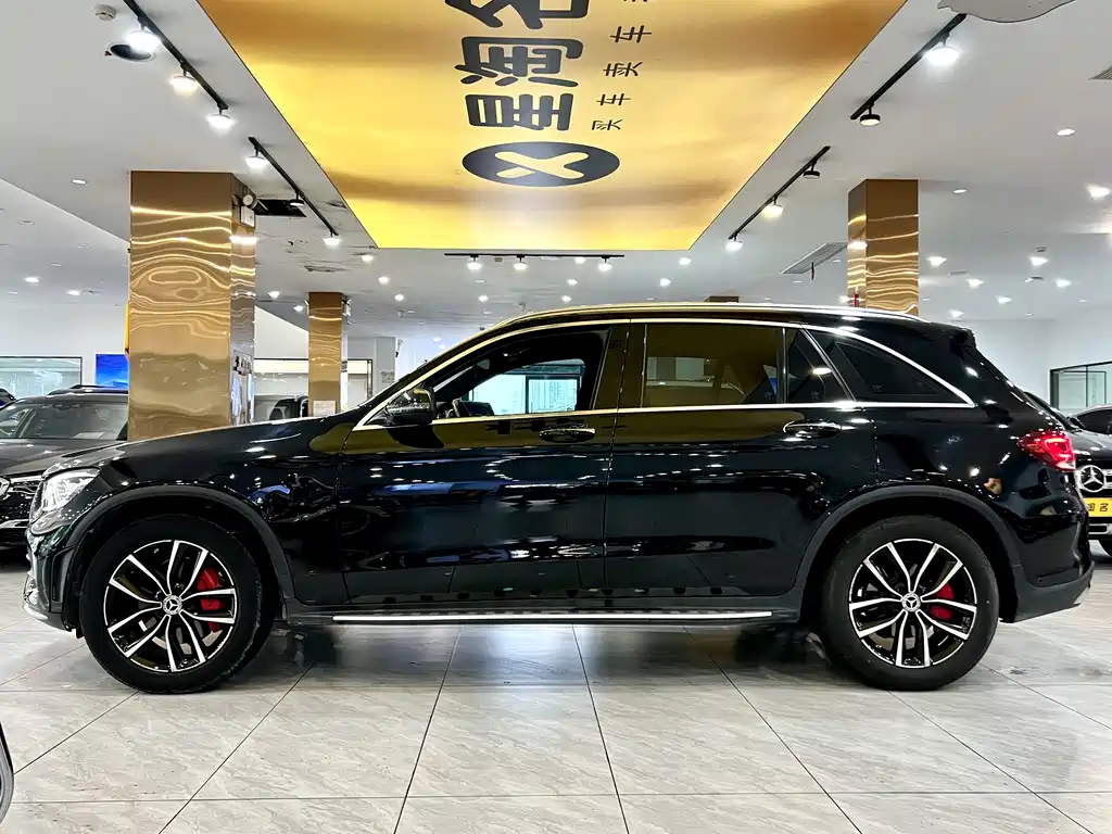 Mercedes-Benz GLC 2022 facelift 2 GLC 260 L 4MATIC luxury model купить на сайте DeffCars