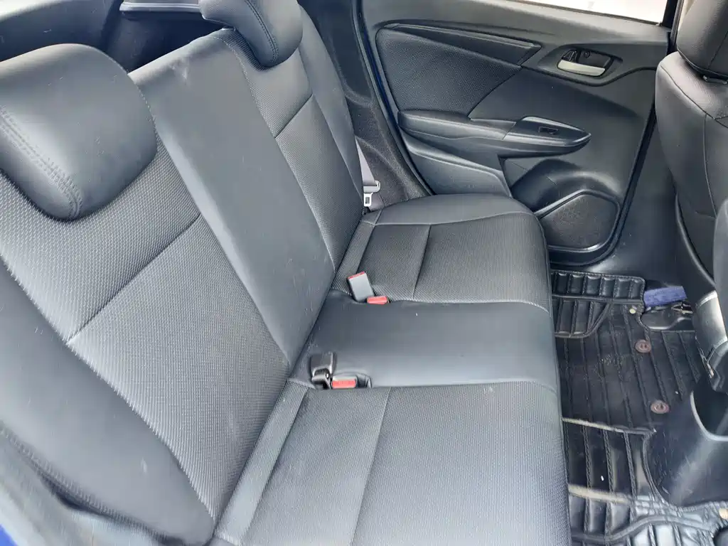 Fit 2016 1.5L LX CVT comfort model купить на сайте DeffCars