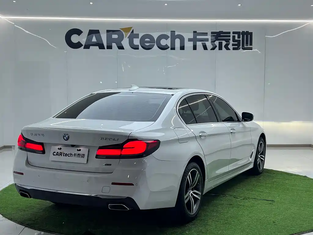 BMW 5 Series 2022 facelift 530Li xDrive luxury package купить на сайте DeffCars