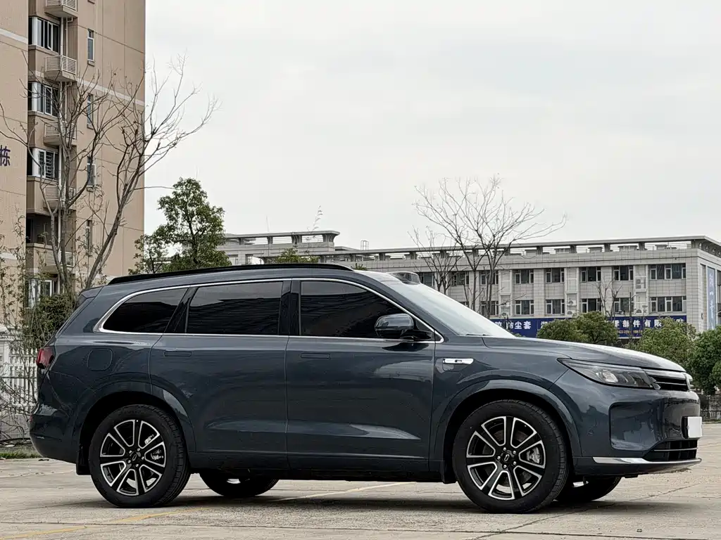 Wenjie M7 2024 1.5T Intelligent Driving Rear Drive Ultra Edition 5 Seats купить на сайте DeffCars