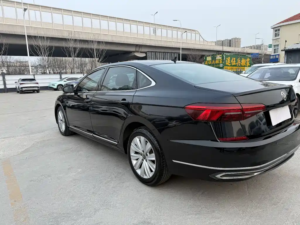 Passat 2019 330TSI Elite Edition National VI купить на сайте DeffCars