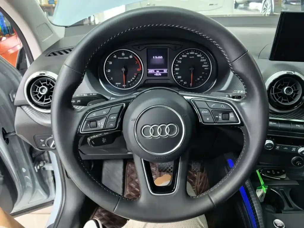Audi Q2L 2022 35 TFSI Stylish & Elegant купить на сайте DeffCars