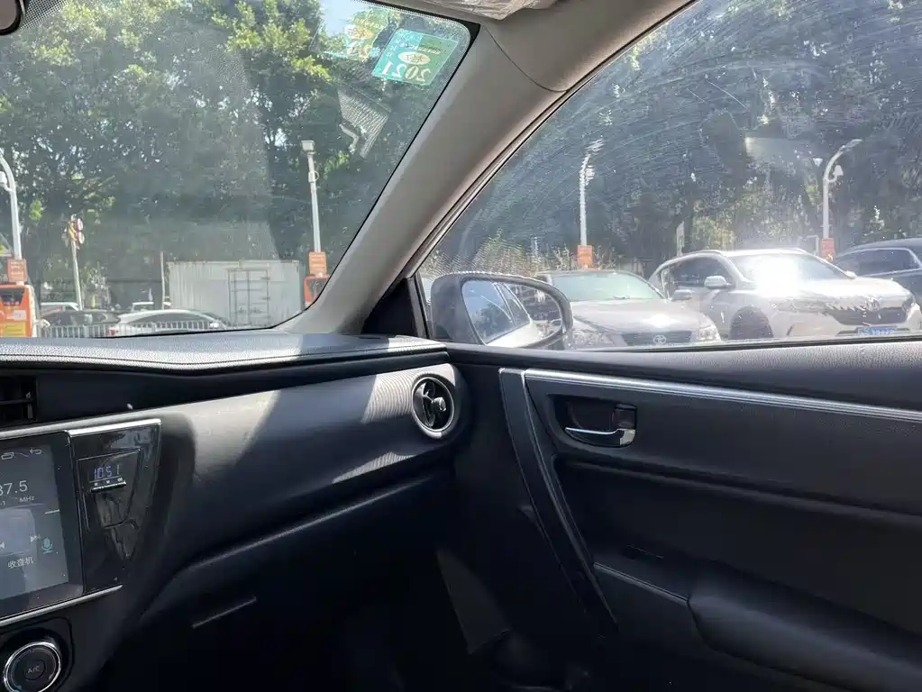 Corolla 2017 facelift 1.2T S-CVT GL купить на сайте DeffCars