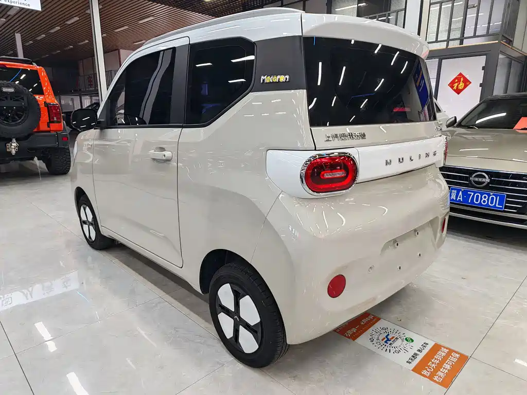 Hongguang MINIEV 2024 third generation 215km advanced version купить на сайте DeffCars