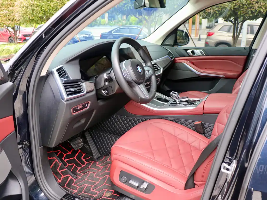 BMW X5 2022 xDrive 30Li M Sports Package купить на сайте DeffCars