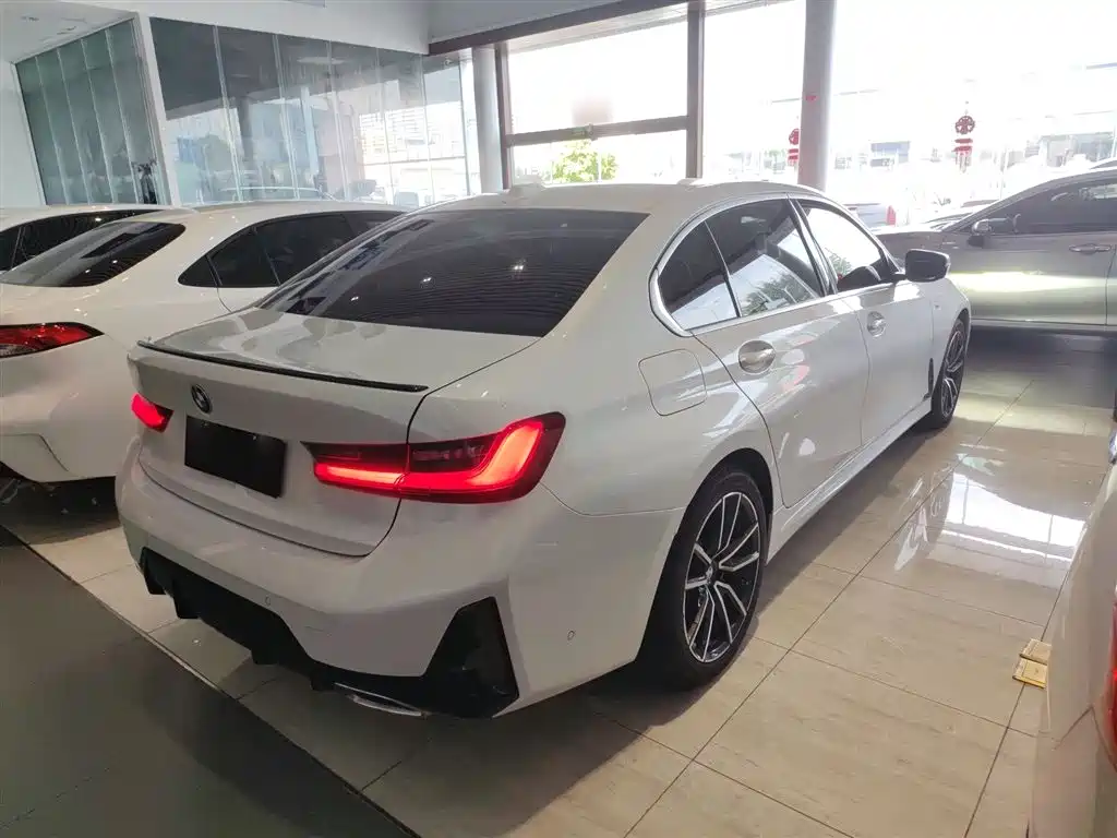 BMW 3 Series 2025 325Li M Sports Package купить на сайте DeffCars