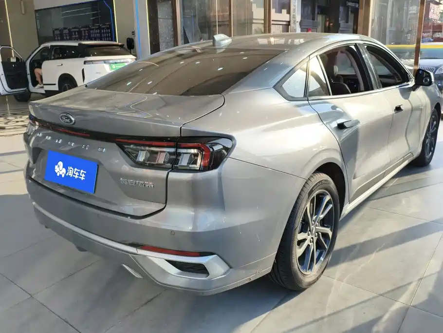 Mondeo 2025 1.5T EcoBoost Luxury купить на сайте DeffCars