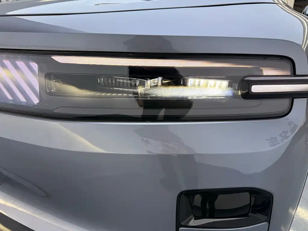 Changan Qiyuan E07 2025 pure electric four-wheel drive 90kWh Ultra high-performance version купить на сайте DeffCars