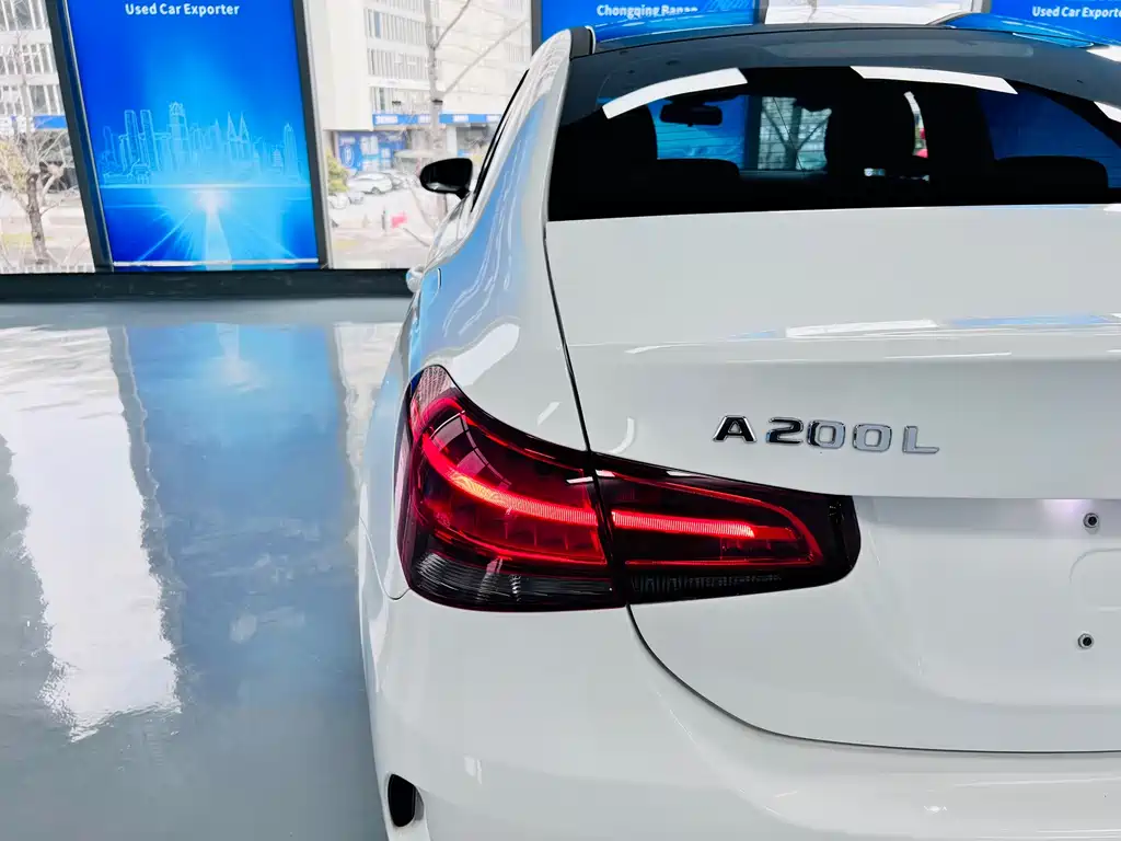 Mercedes-Benz A-Class 2022 facelift A 180 L sports sedan купить на сайте DeffCars