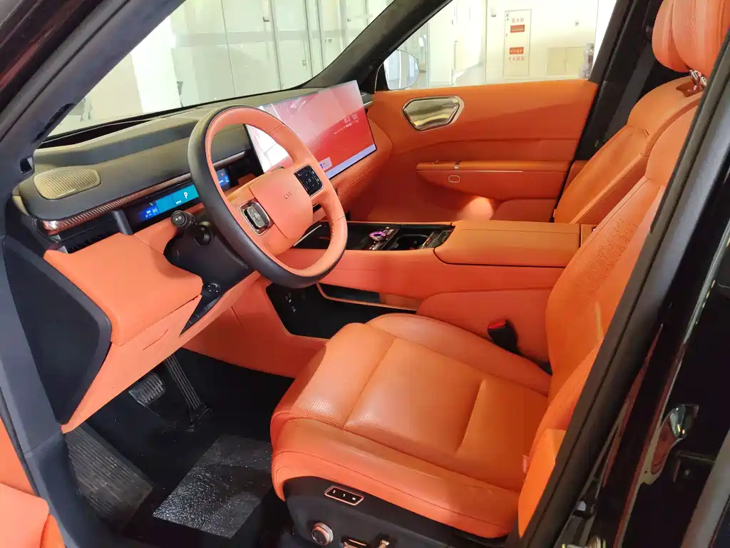 Lynk & Co 900 2025 1.5T Ultra купить на сайте DeffCars