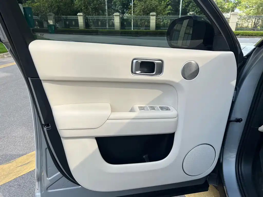 Ideal L7 2023 Pro купить на сайте DeffCars