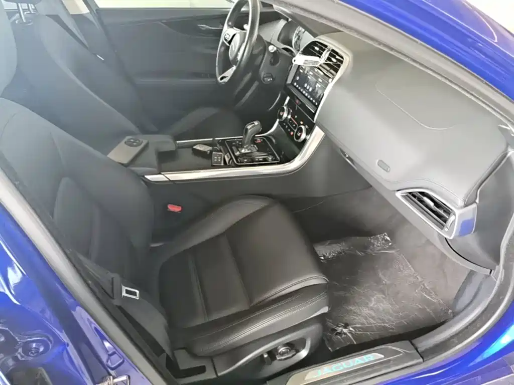 Jaguar XEL 2020 2.0T 200PS S Enterprising Elegant Edition купить на сайте DeffCars