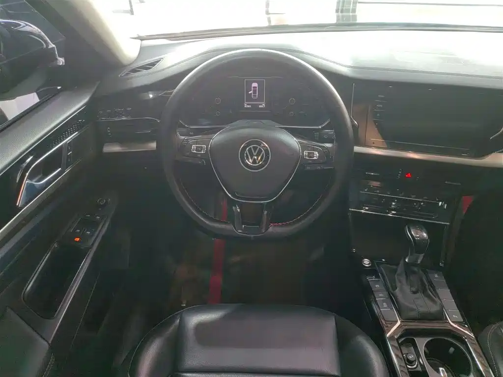 Passat 2020 facelift 330TSI Elite Edition National VI купить на сайте DeffCars