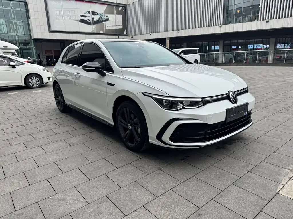 Golf 2023 facelift 280TSI DSG R-Line Lite купить на сайте DeffCars