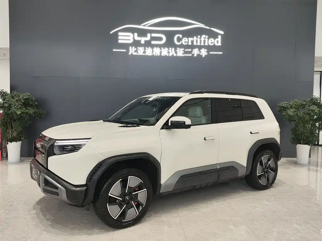 Titanium 3 2025 501KM four-wheel drive Ultra version купить на сайте DeffCars