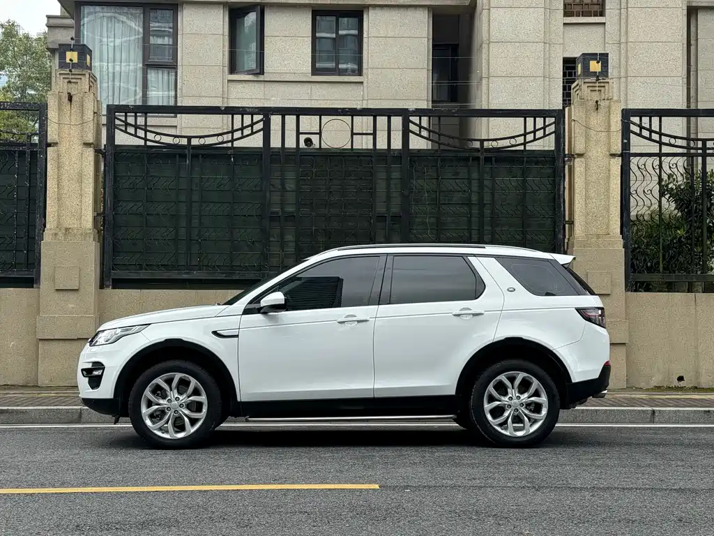 Discovery Shenxing 2017 2.0T HSE купить на сайте DeffCars