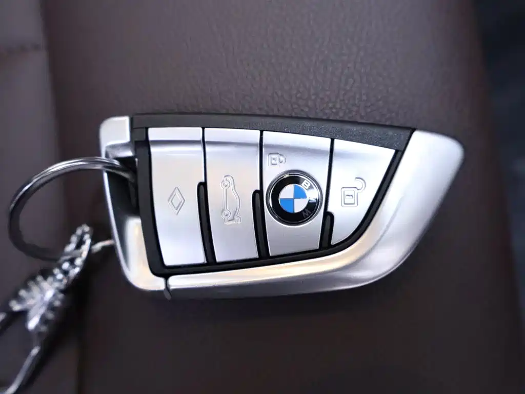 BMW 5 Series 2020 525Li M Sports Package купить на сайте DeffCars
